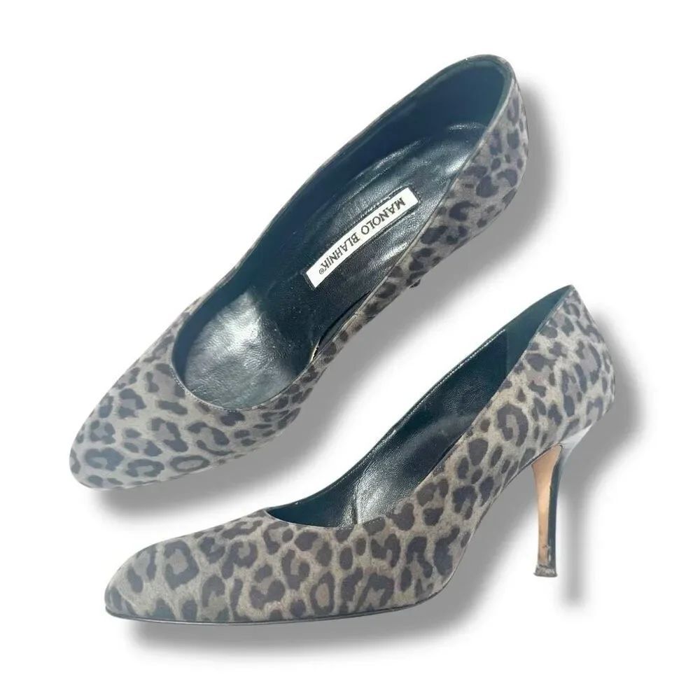 Manolo Blahnik Gray Suede Cheetah Animal Print Pumps Women’s Size 37.5 (US 7)